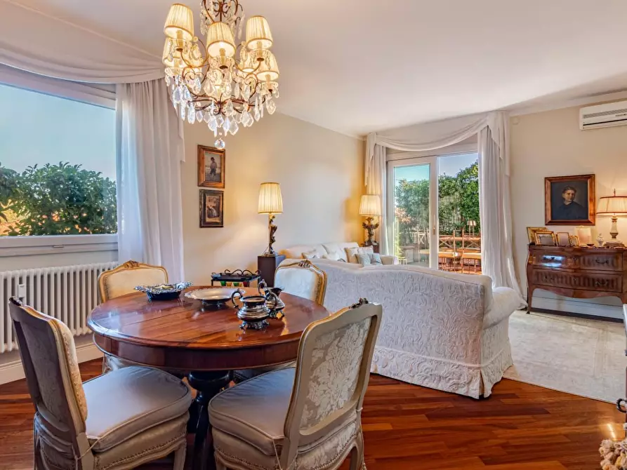 Immagine 4 di Mansarda in vendita  a Pisa