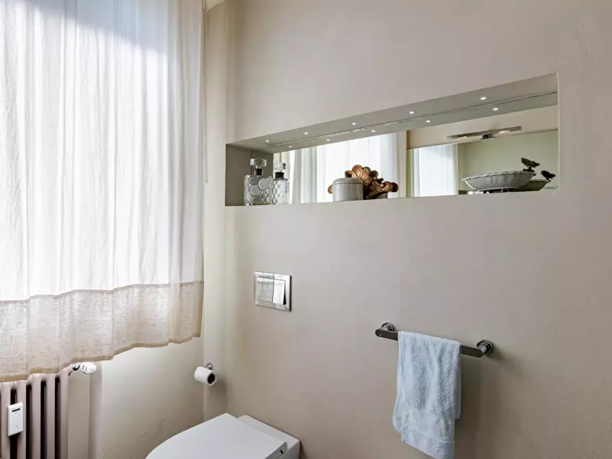 Immagine 22 di Mansarda in vendita  a Pisa