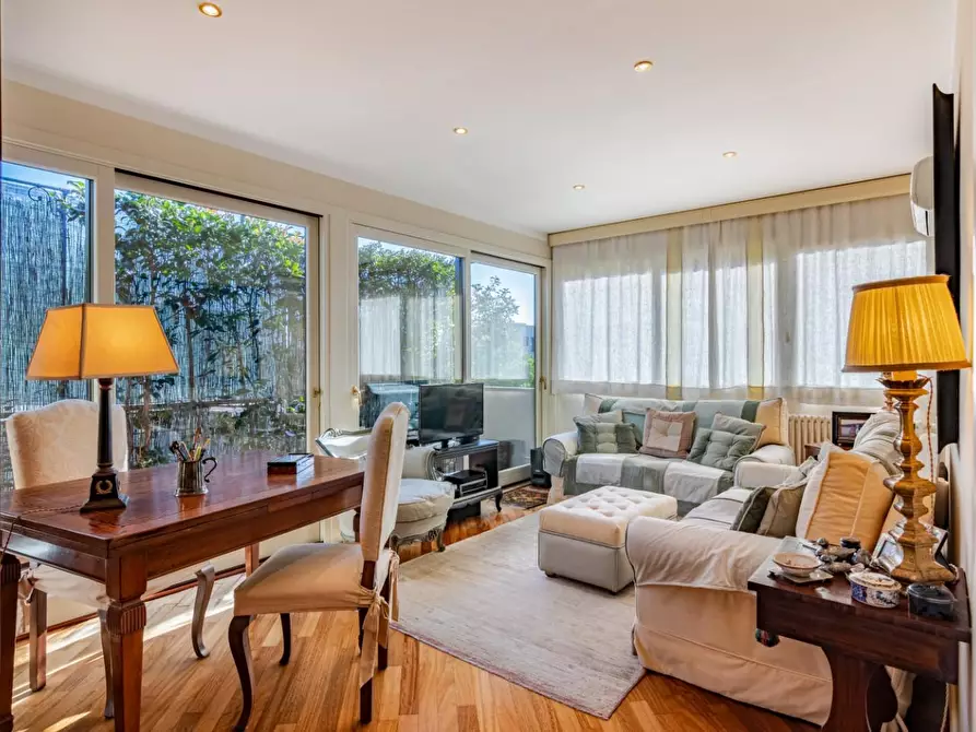 Immagine 13 di Mansarda in vendita  a Pisa