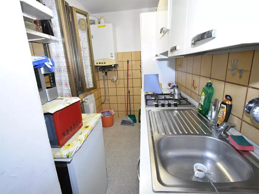 Immagine 9 di Terratetto in vendita  a Vecchiano