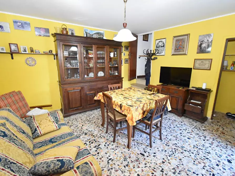 Immagine 7 di Terratetto in vendita  a Vecchiano