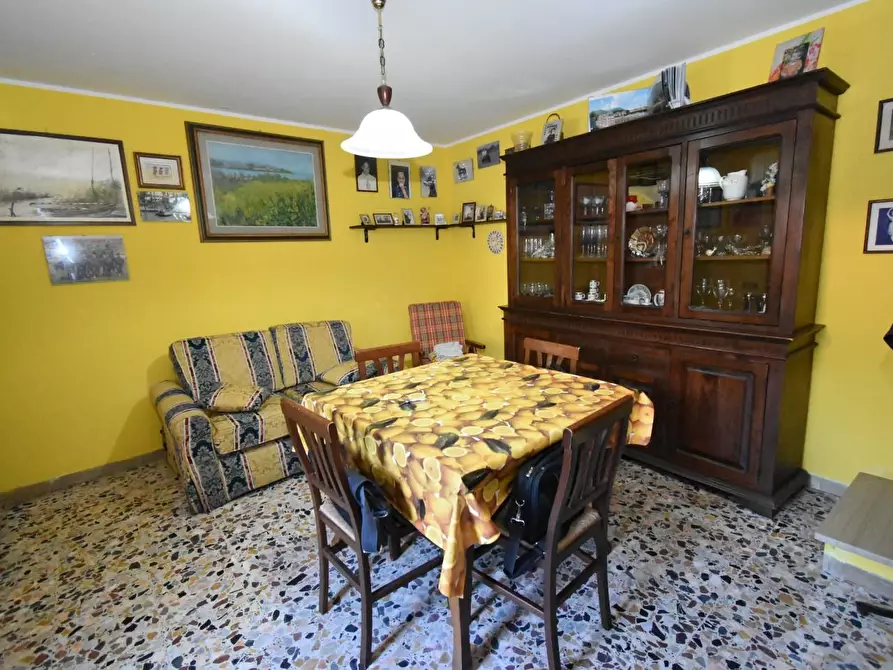 Immagine 8 di Terratetto in vendita  a Vecchiano