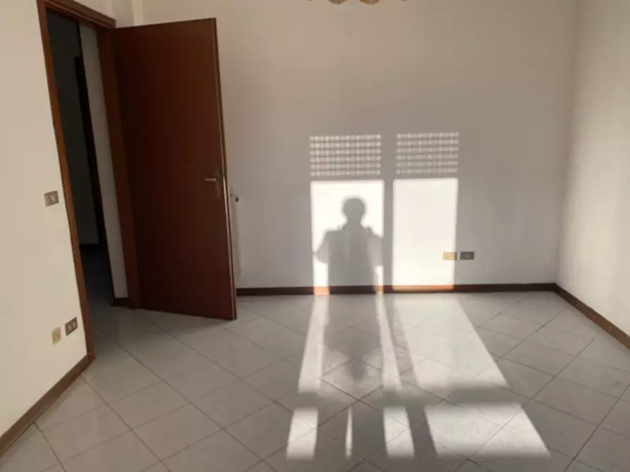 Immagine 6 di Appartamento in vendita  a Viareggio