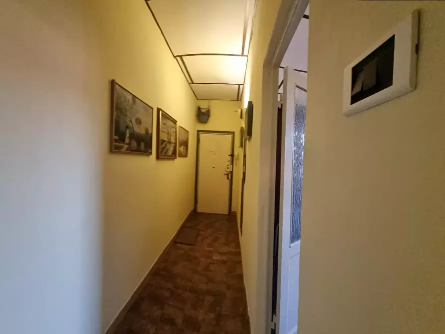 Immagine 26 di Appartamento in vendita  a Livorno