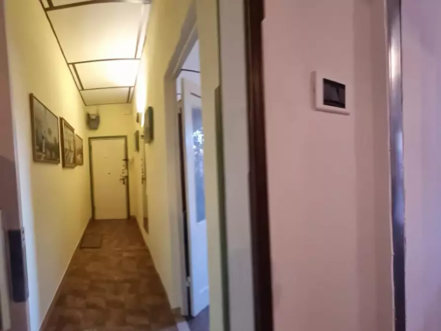 Immagine 22 di Appartamento in vendita  a Livorno