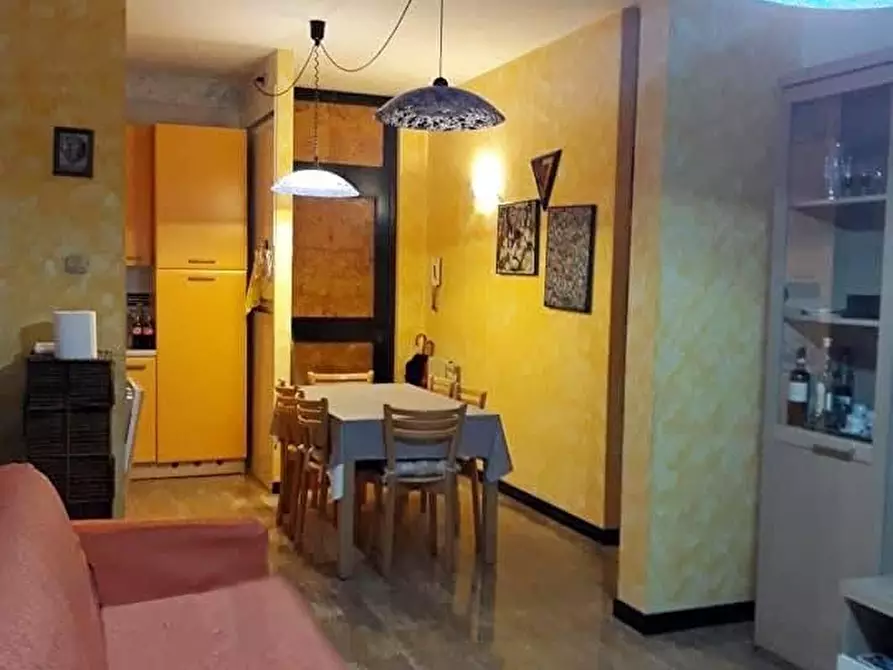 Immagine 8 di Appartamento in vendita  a Massa