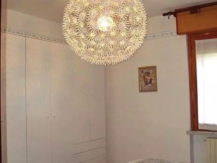 Immagine 12 di Appartamento in vendita  a Massa