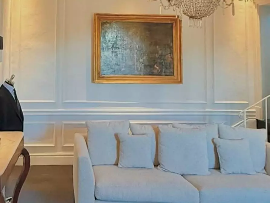 Immagine 2 di Appartamento in vendita  a Empoli