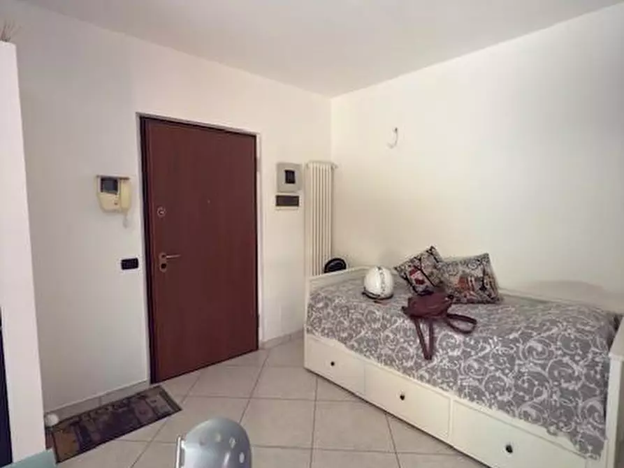 Immagine 11 di Appartamento in vendita  a Carrara