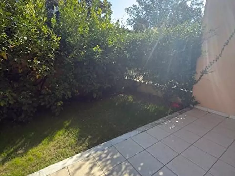 Immagine 18 di Appartamento in vendita  a Carrara