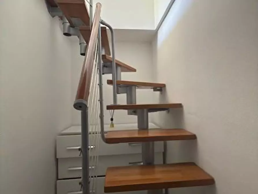 Immagine 14 di Appartamento in vendita  a Carrara