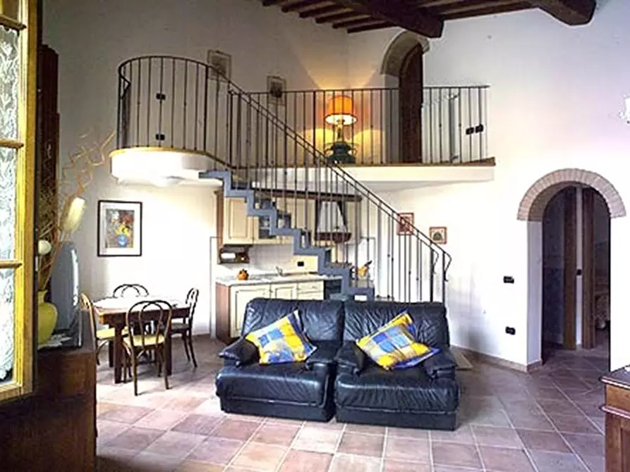 Immagine 3 di Appartamento in vendita  a Certaldo