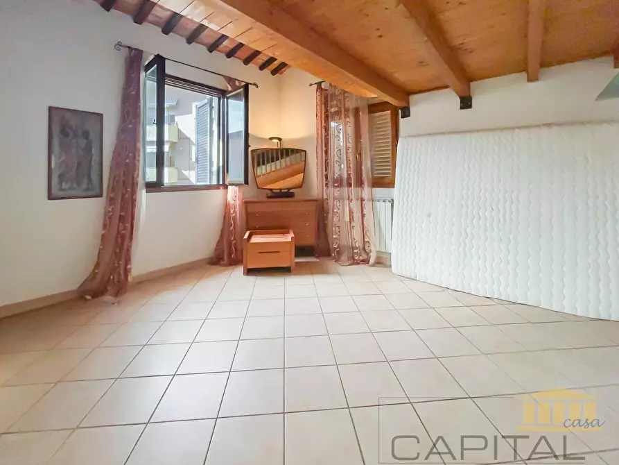 Immagine 2 di Appartamento in vendita  a Cascina