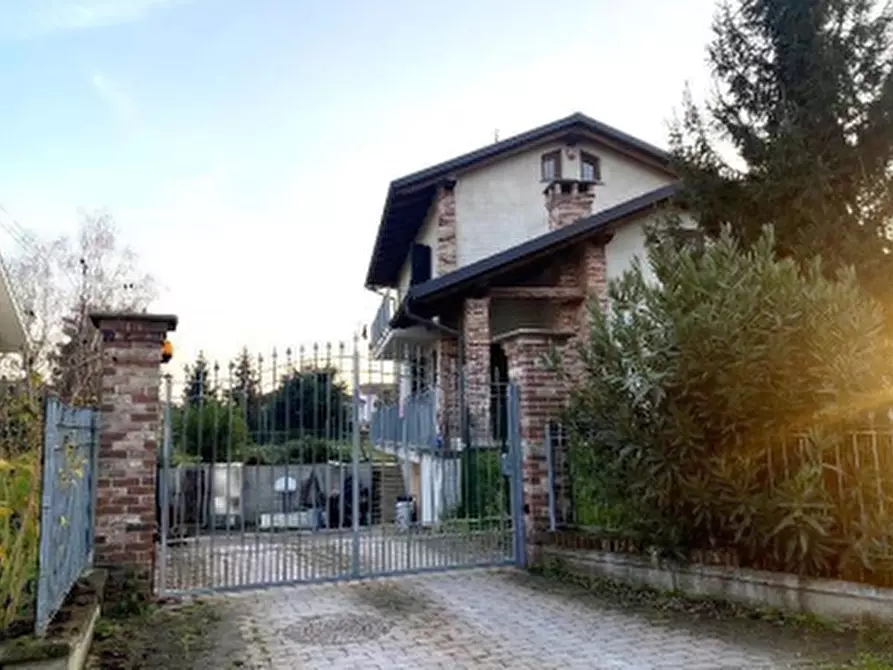 Immagine 17 di Villa in vendita  a Riva Presso Chieri