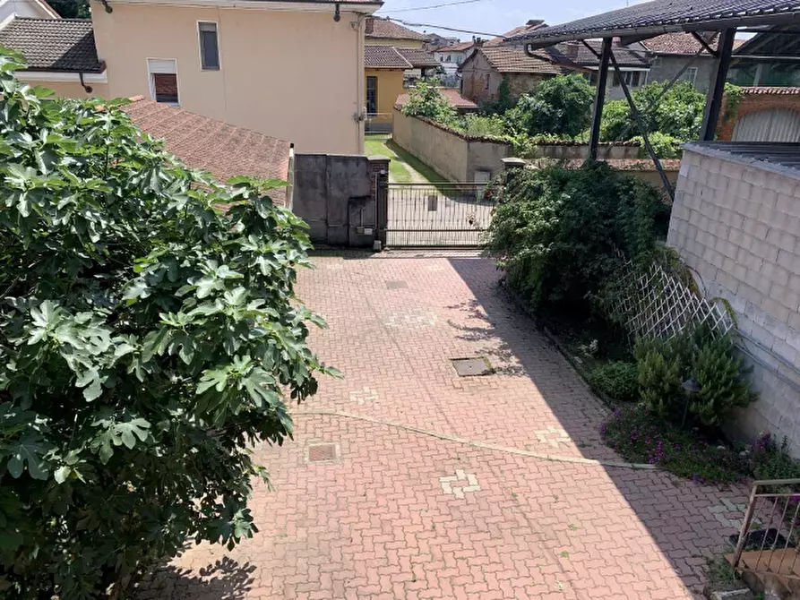 Immagine 5 di Appartamento in vendita  a Riva Presso Chieri