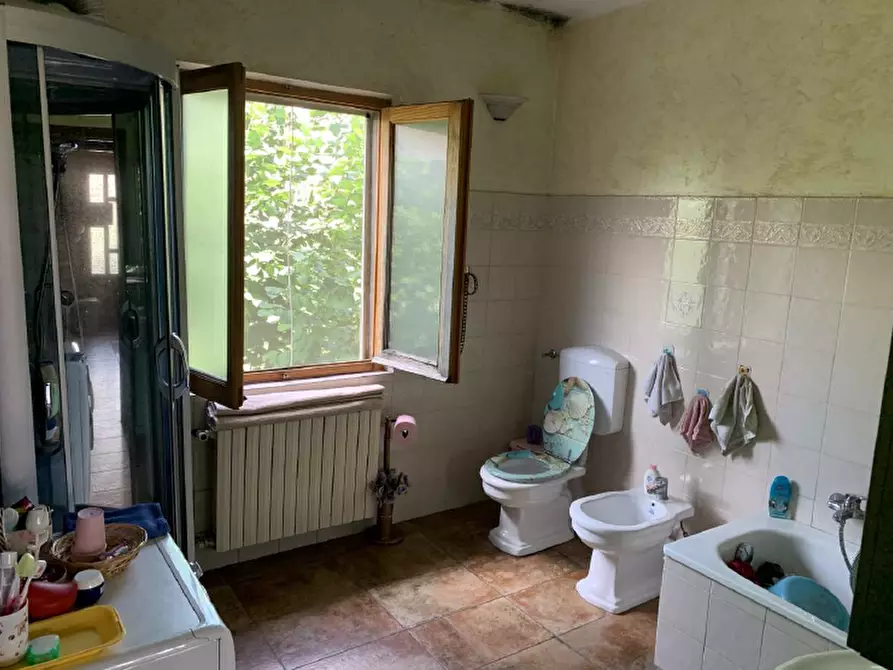 Immagine 10 di Appartamento in vendita  a Riva Presso Chieri