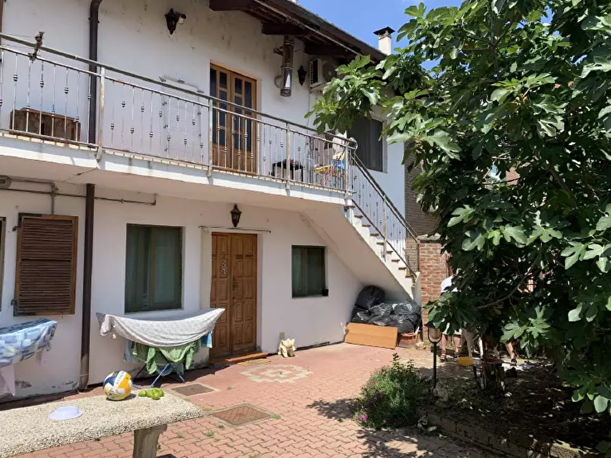 Immagine 6 di Appartamento in vendita  a Riva Presso Chieri