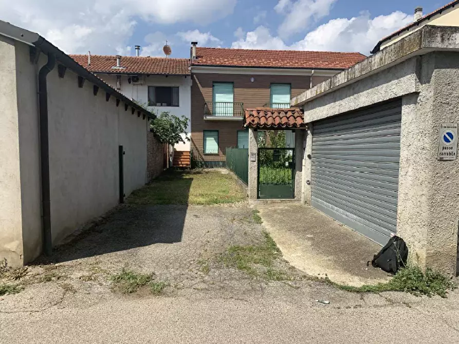 Immagine 2 di Appartamento in vendita  a Riva Presso Chieri