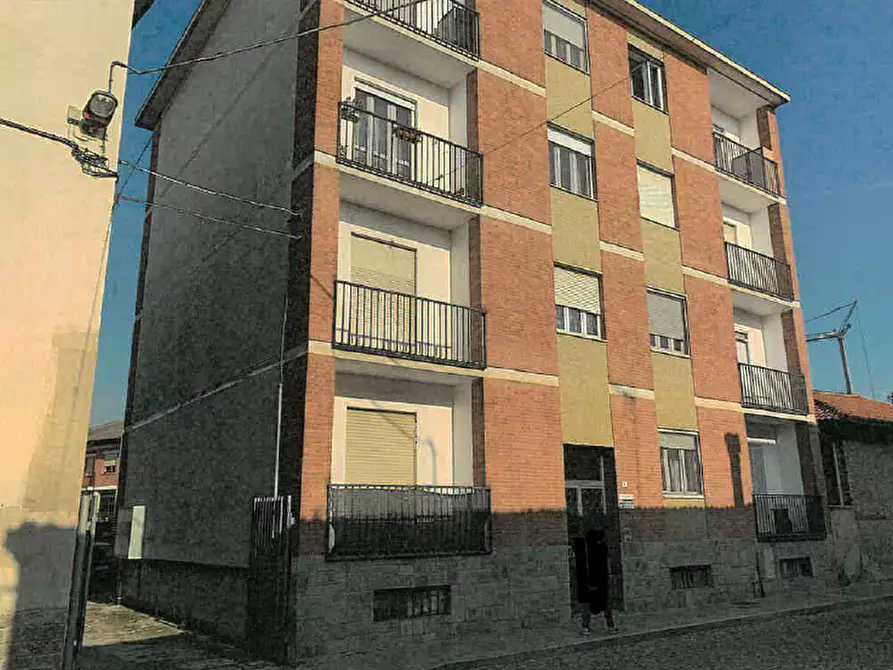 Immagine 1 di Appartamento in vendita  a Riva Presso Chieri