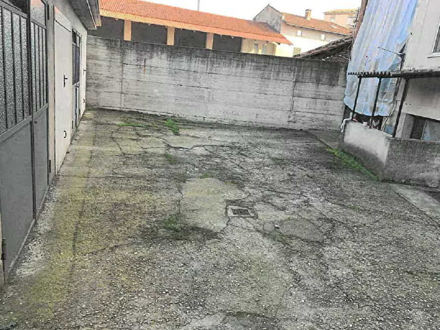 Immagine 4 di Appartamento in vendita  a Riva Presso Chieri