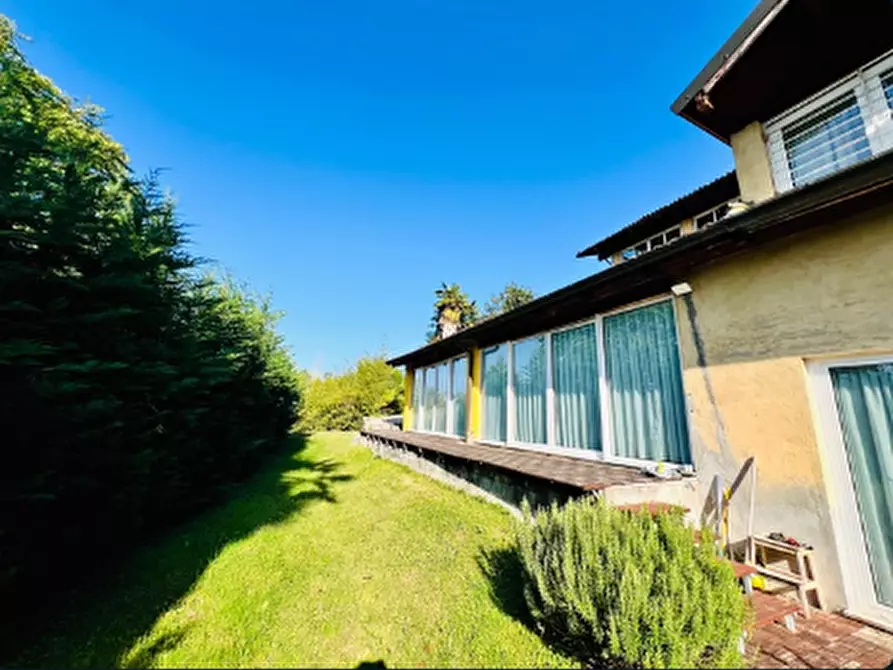 Immagine 9 di Villa in vendita  a Torino