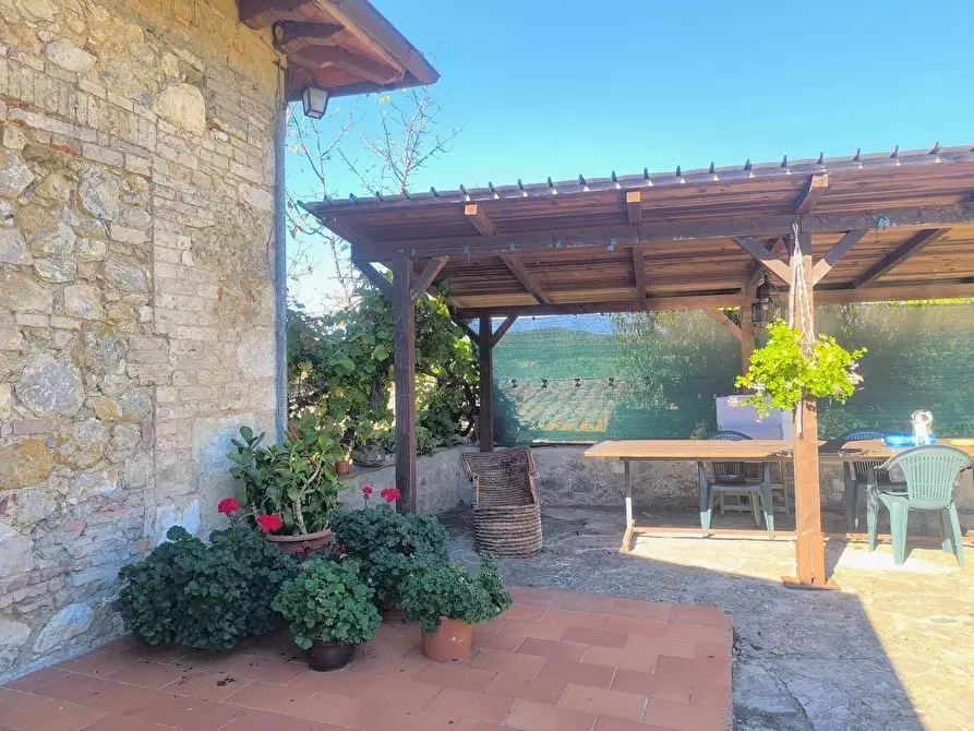 Immagine 29 di Casa colonica in vendita  a Sovicille