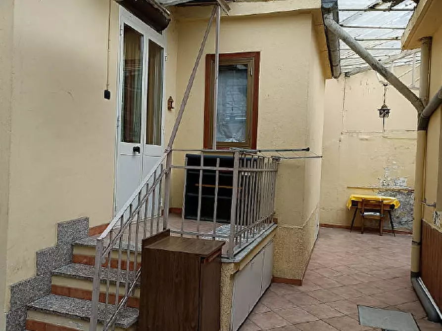 Immagine 12 di Casa semindipendente in vendita  a Torino