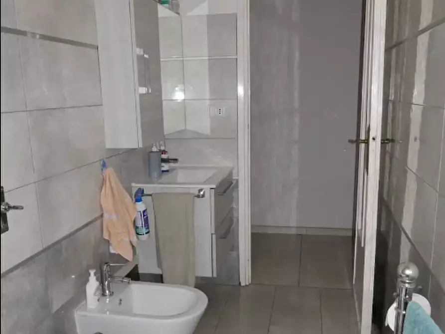 Immagine 8 di Appartamento in vendita  a Torino