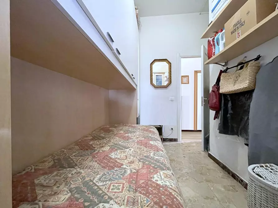 Immagine 16 di Appartamento in vendita  a Camaiore