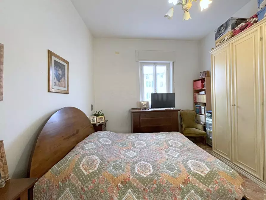 Immagine 19 di Appartamento in vendita  a Camaiore