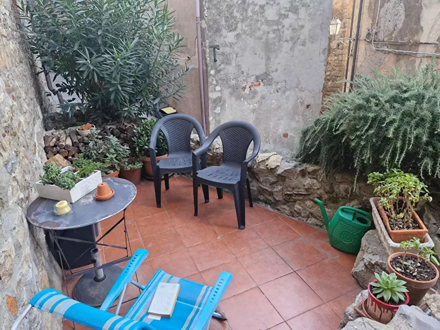 Immagine 45 di Appartamento in vendita  a Campiglia Marittima