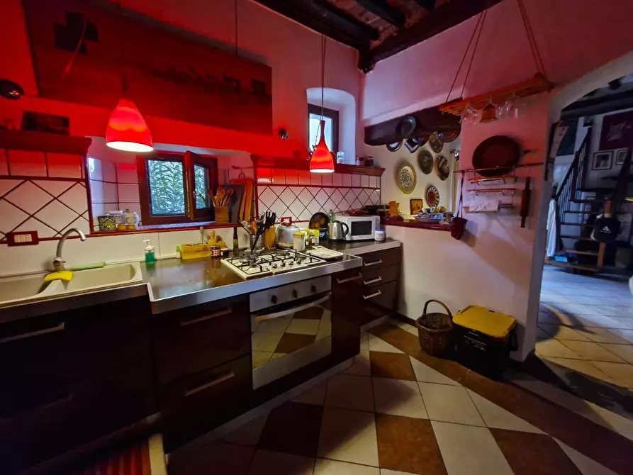 Immagine 8 di Appartamento in vendita  a Campiglia Marittima