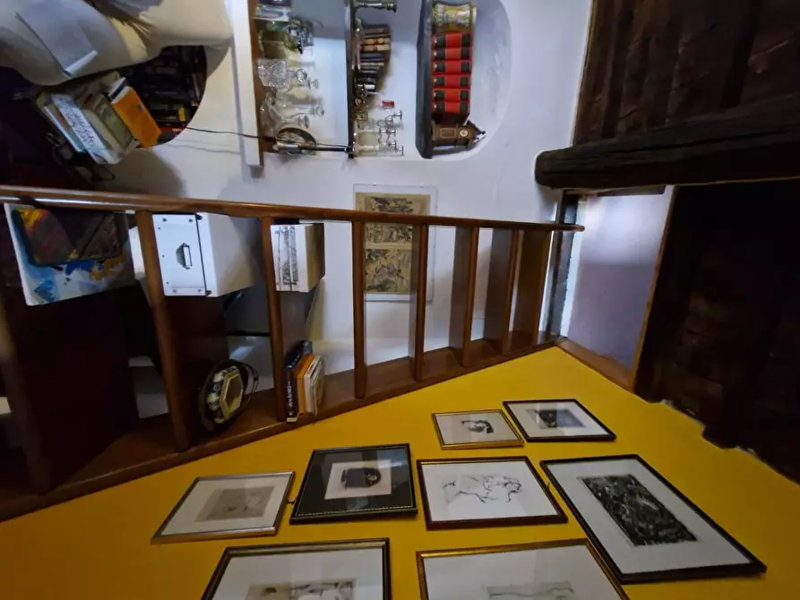 Immagine 36 di Appartamento in vendita  a Campiglia Marittima