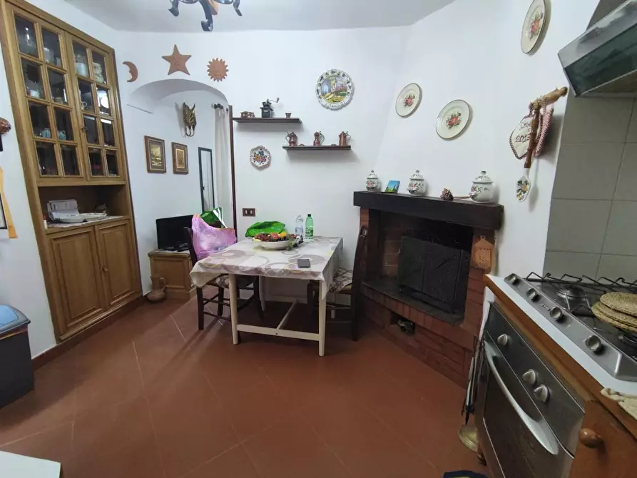 Immagine 12 di Appartamento in vendita  a Follo