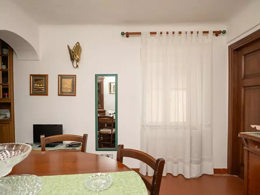 Immagine 16 di Appartamento in vendita  a Follo