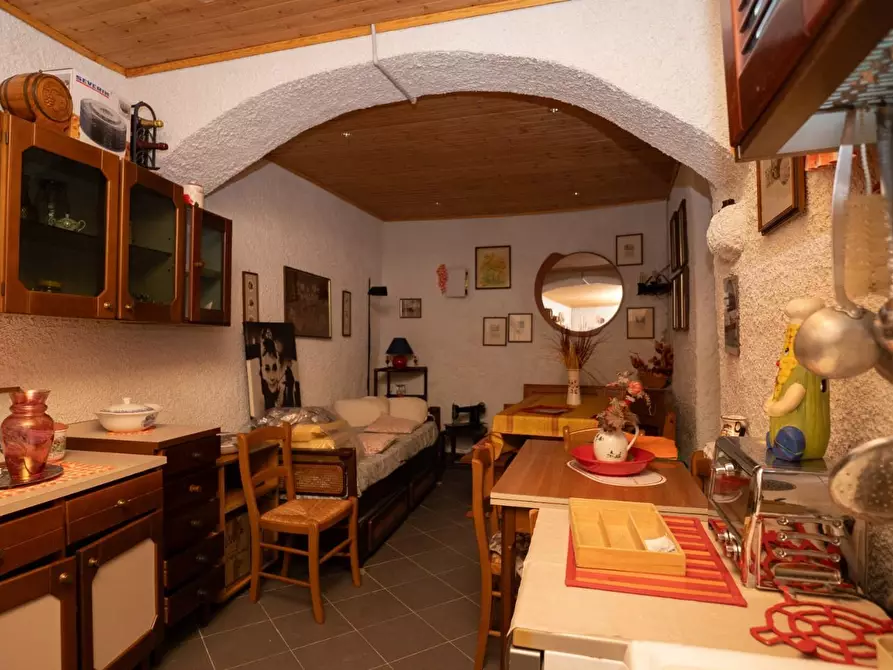 Immagine 39 di Appartamento in vendita  a Follo