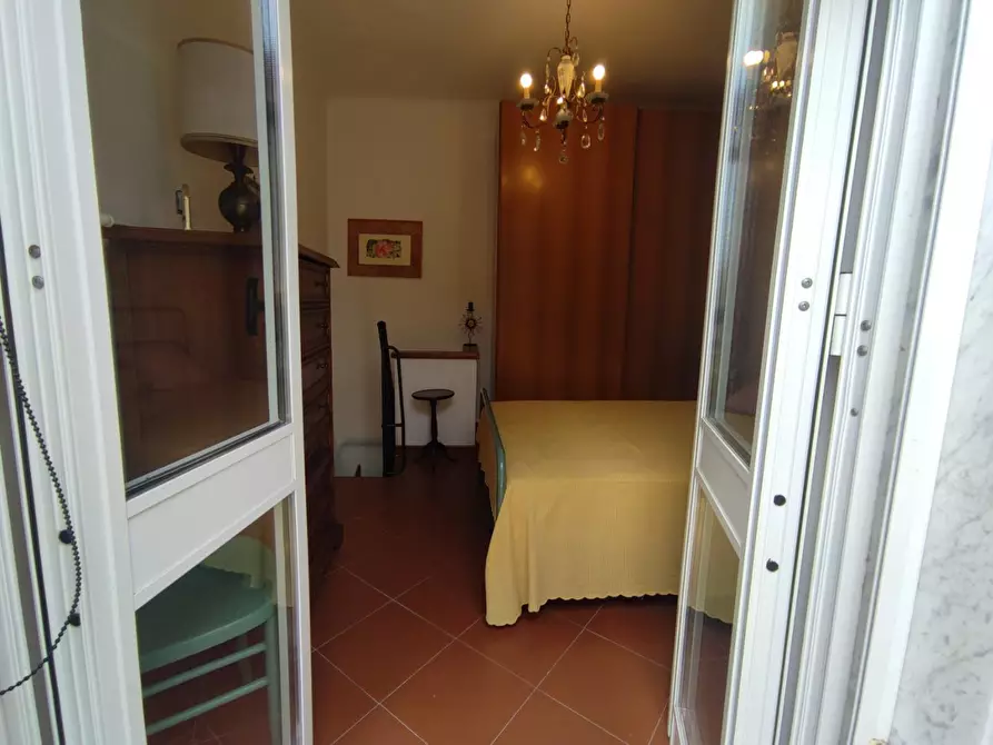 Immagine 6 di Appartamento in vendita  a Follo