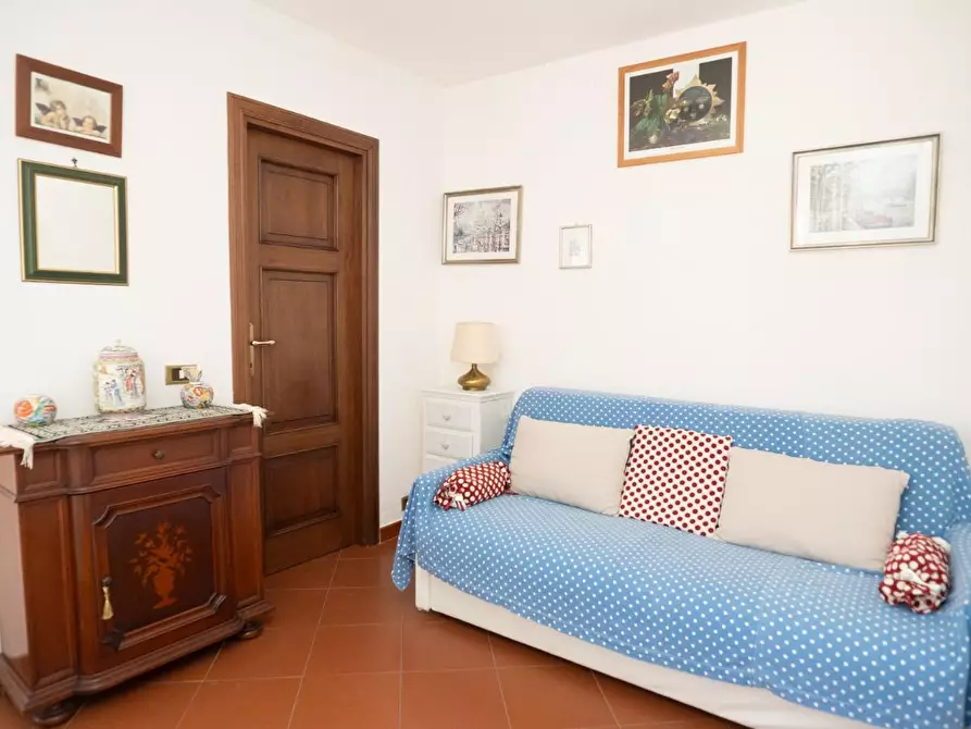 Immagine 24 di Appartamento in vendita  a Follo