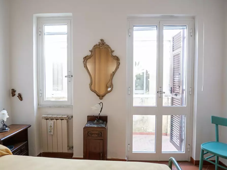 Immagine 34 di Appartamento in vendita  a Follo