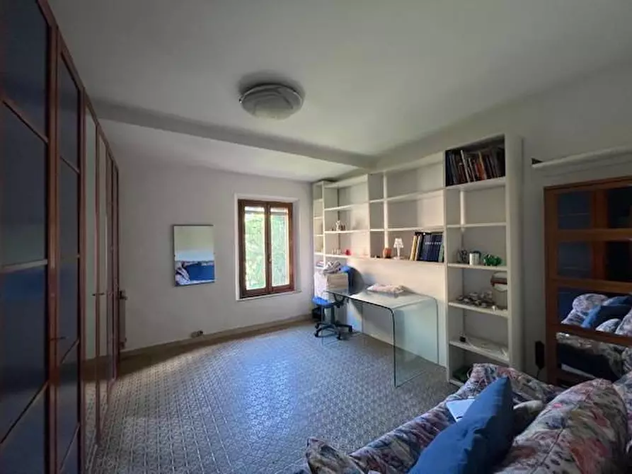 Immagine 7 di Appartamento in affitto  a Siena