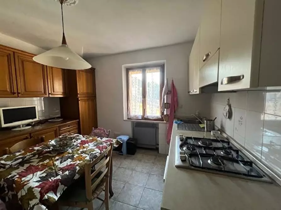 Immagine 2 di Appartamento in affitto  a Siena