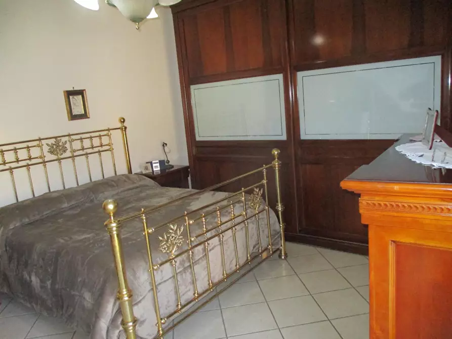 Immagine 16 di Appartamento in vendita  a Pontedera