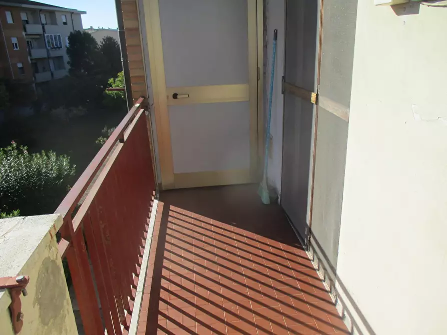 Immagine 26 di Appartamento in vendita  a Pontedera