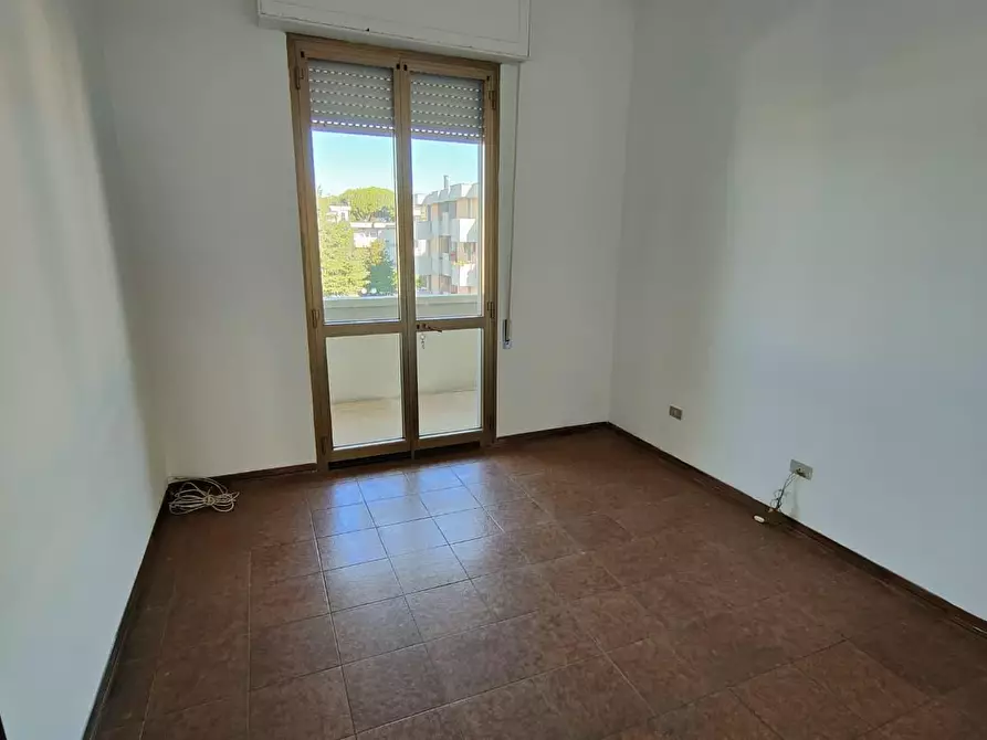 Immagine 10 di Appartamento in vendita  a Viareggio