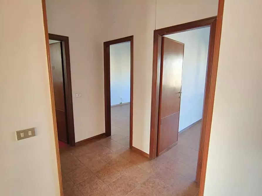 Immagine 6 di Appartamento in vendita  a Viareggio