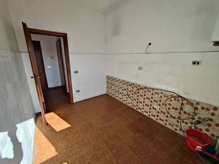 Immagine 5 di Appartamento in vendita  a Viareggio