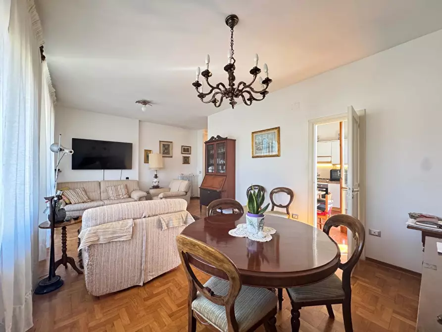 Immagine 3 di Appartamento in vendita  a Pisa