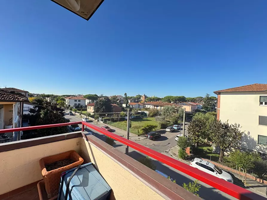 Immagine 31 di Appartamento in vendita  a Pisa