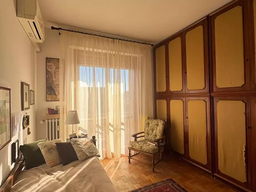 Immagine 17 di Appartamento in vendita  a Pisa