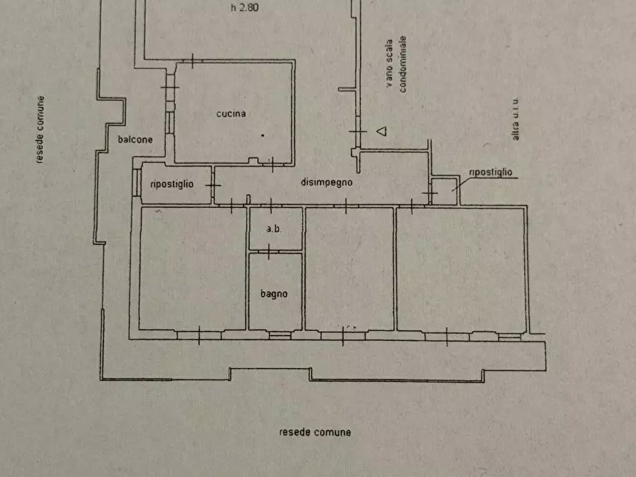 Immagine 35 di Appartamento in vendita  a Pisa